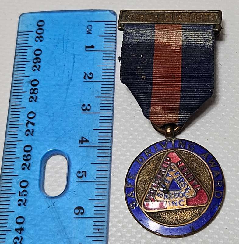 South African Safe Driving Award Medal, 1938-1940 - TD 196