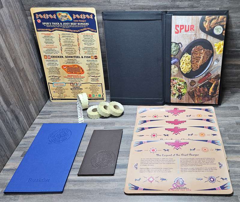 Collectible vintage Spur lot