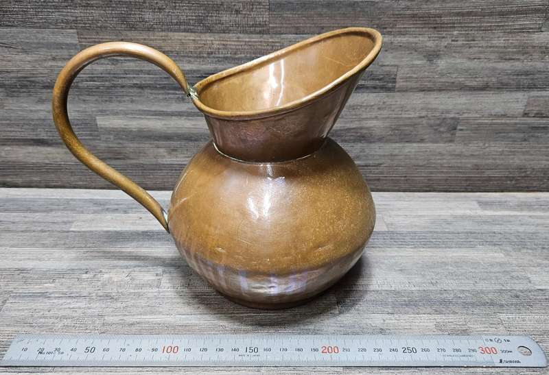 Collectible large De Klerk copper pitcher