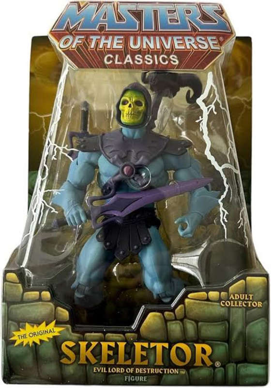 Masters of the Universe Classics Skeletor with protector