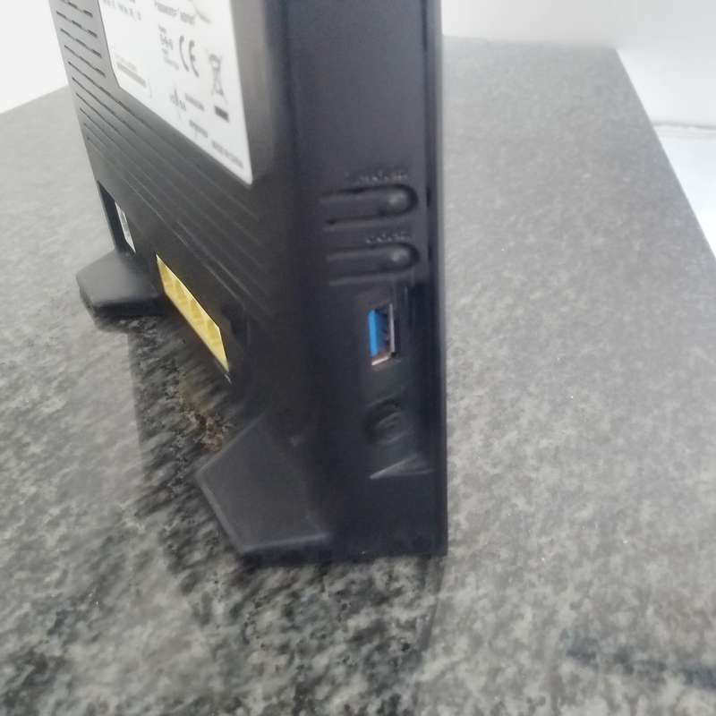 DLINK DSL-2877AL Dual-Band 2.4GHz/5GHz 4-Port Wireless Router with USB