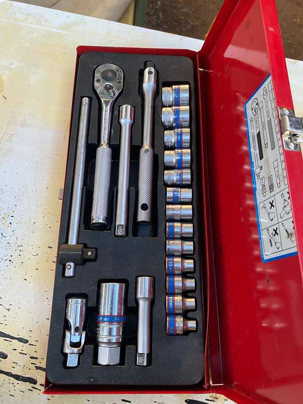 King tony 3/8 socket set