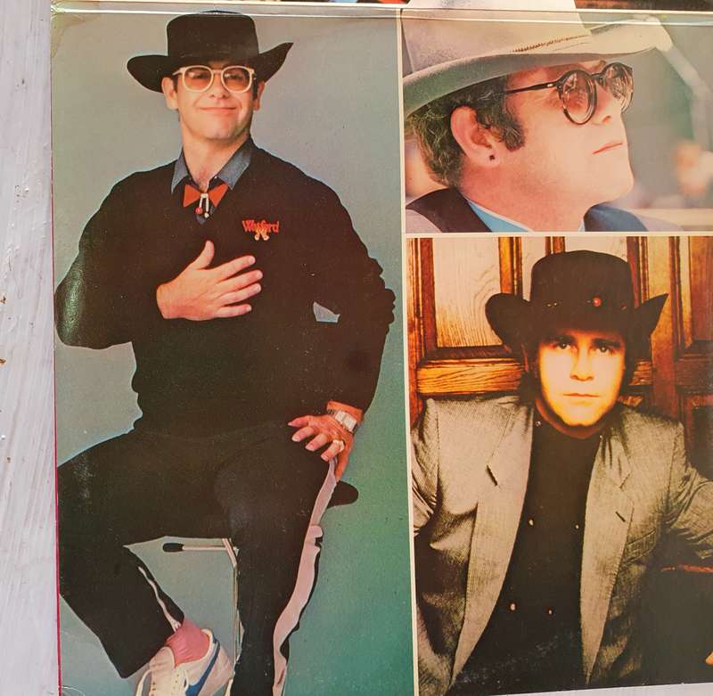THE ELTON ALBUM. DOUBLE ALBUM. LP. 23 GREATEST HITS.
