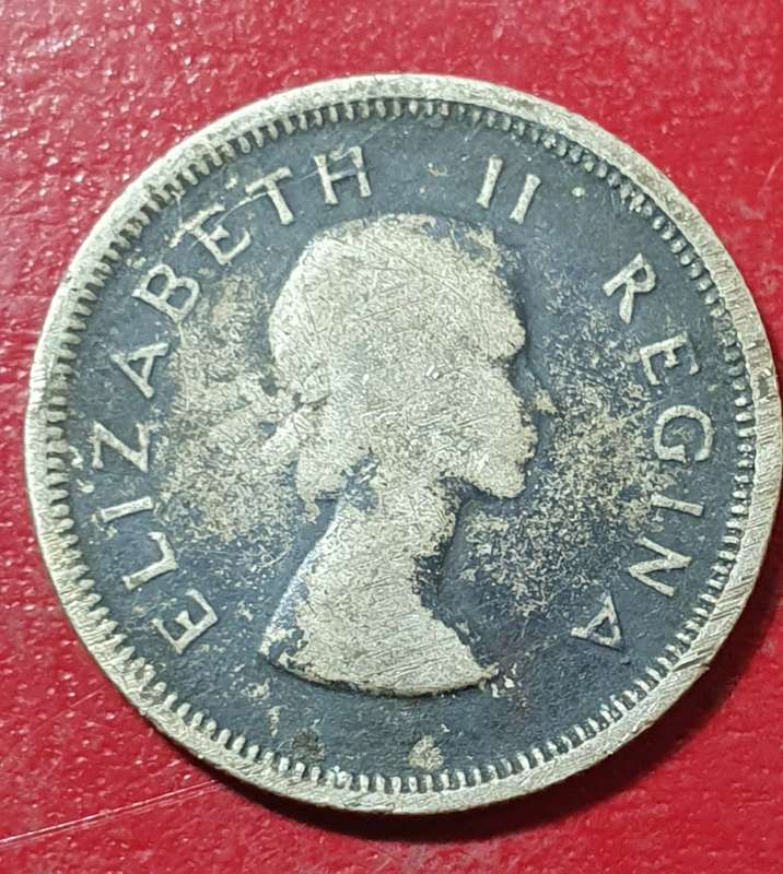 1957  6 Pence - Elizabeth II 1st portrait. Silver (.500) 2.83 g