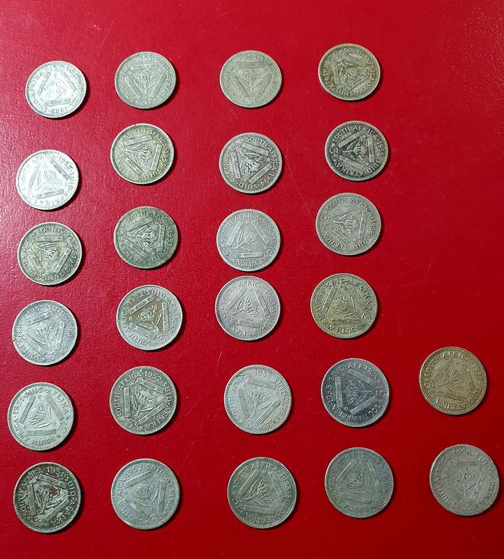26 X 3 Pence - SOUTH AFRICA COINS. Silver (.500) Total weight: 36 grams. 1951-1958. Quants below.