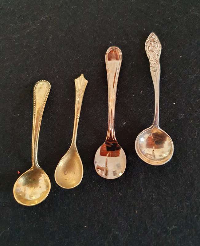 4 X ANTIQUE MUSTARD SPOONS. SCARCE FIND !!