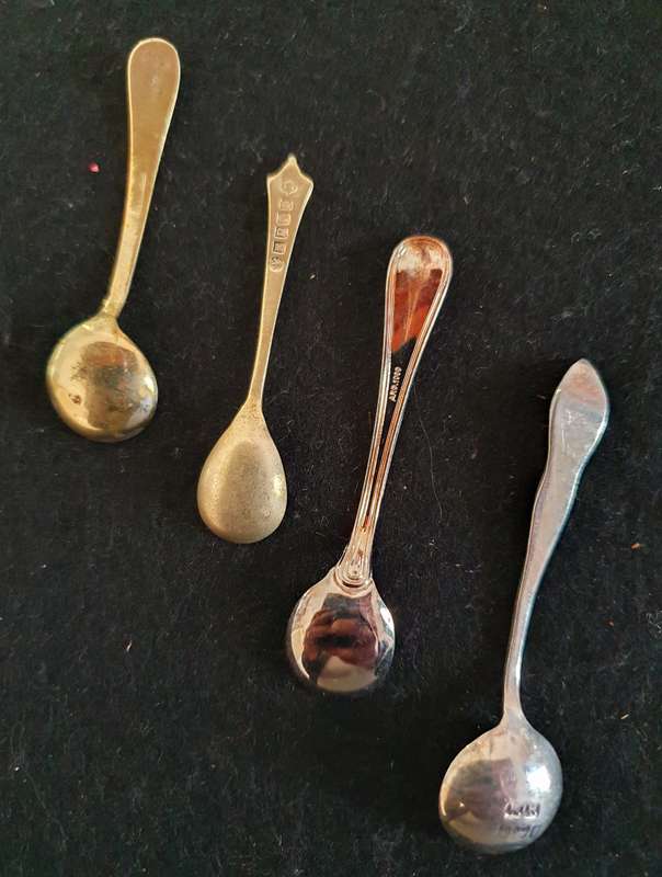 4 X ANTIQUE MUSTARD SPOONS. SCARCE FIND !!