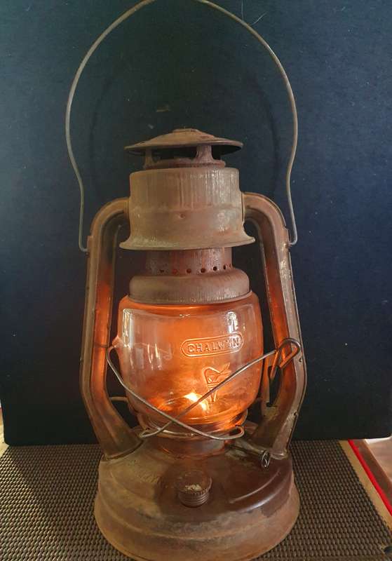 Big 1940's Antique Chalwyn Tempest Storm Lantern Made In England. PLUS xtra new glass !! Working !!