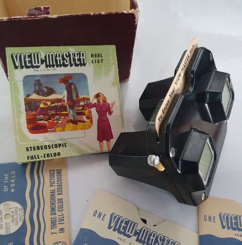 1940s SAWYERS VIEW MASTER PLUS 10 REELS, BOOKLET, MANUAL ETC. IN THE BOX !!
