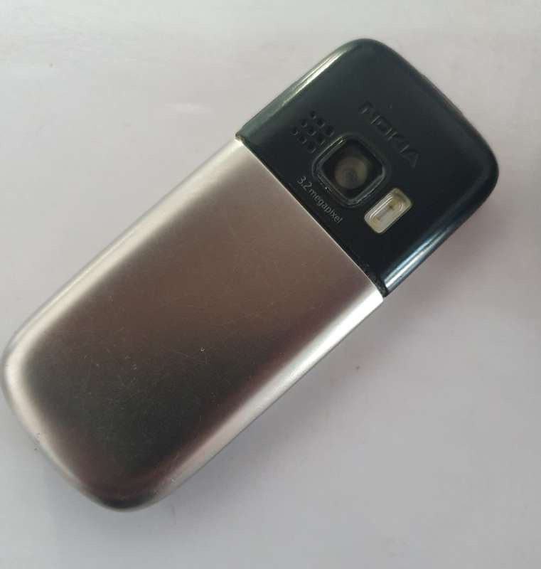 Nokia 6303C  Classic Steel.
