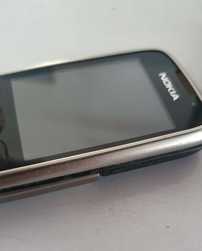 Nokia 6303C  Classic Steel.