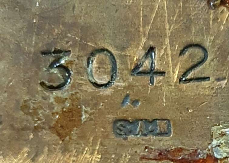 WW 11 SA ARMY DEATH PLAQUE K.I.A. NUMBERED. REMOVED FROM STAND. 3CM X 3CM