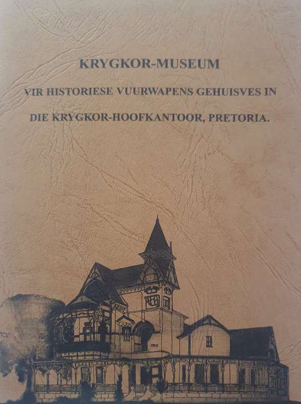 KRYGKOR-MUSEUM and FELIX LATEGAN VERSAMELING HISTORICAL FIRE ARMS BOOKS.