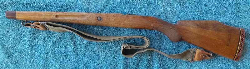 Rifle stock -- Wood