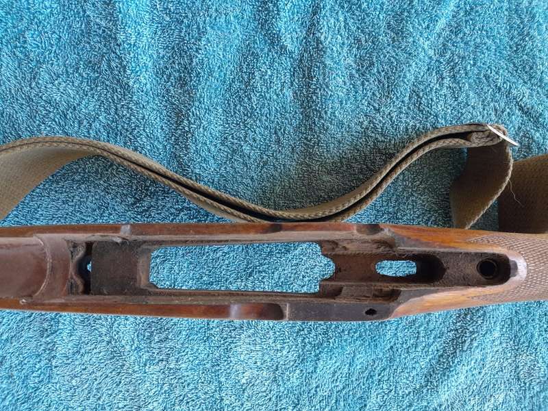 Rifle stock -- Wood