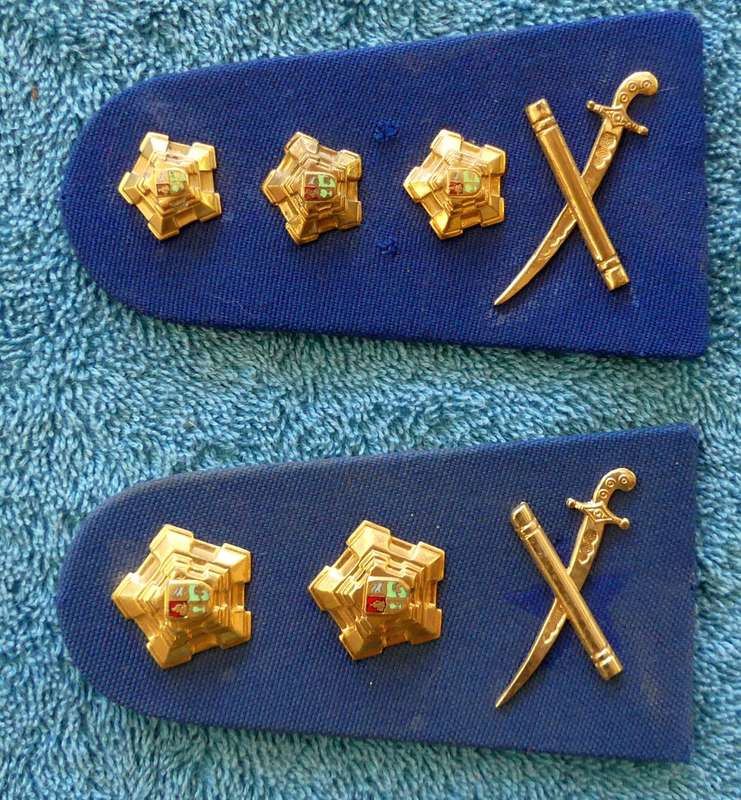South African , Lieutenant General & General Rank Badge, Metal on Shoulder board