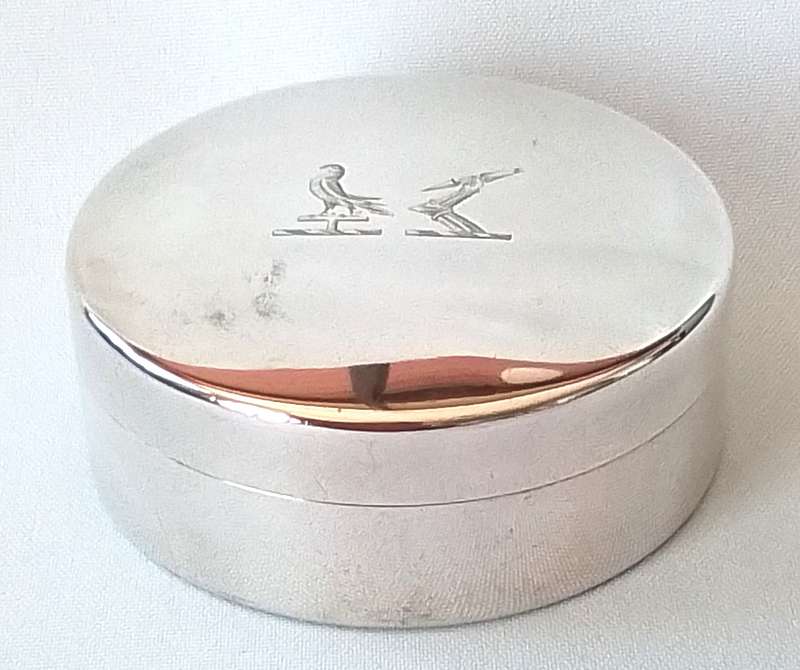 London 1905  Bowl with Lid