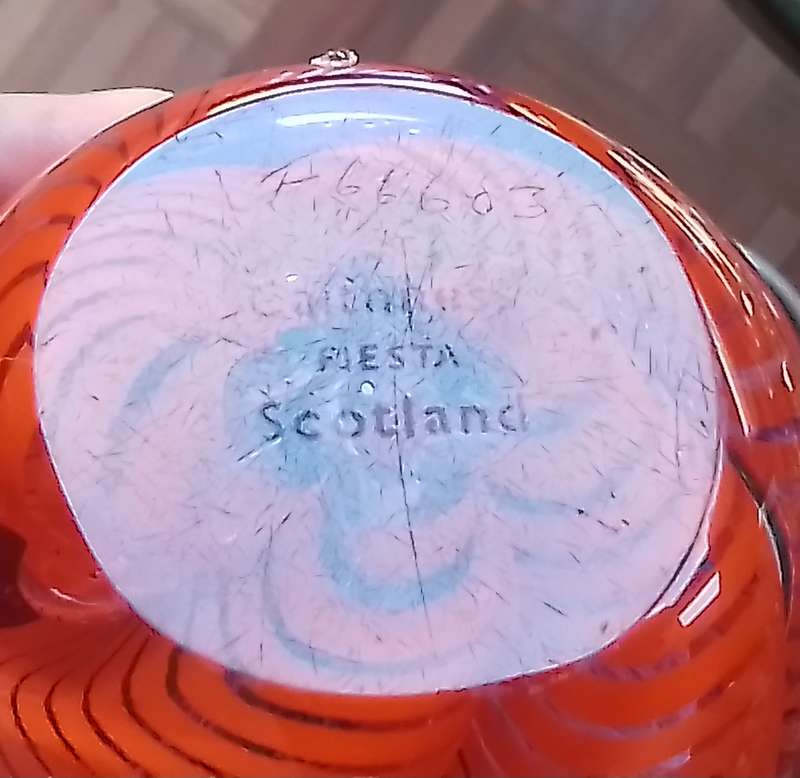 Caithness    ``FIESTA``    Paperweight