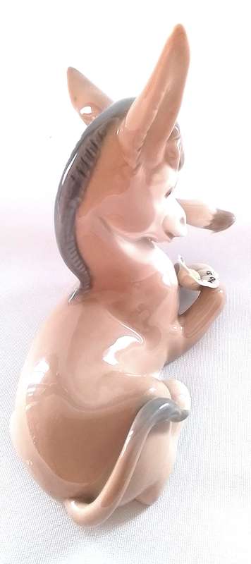 Lladro   -   Donkey   ``IN  LOVE ``   4524