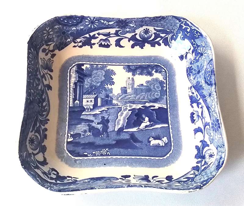 Copeland Spodes   'Italian'    Square    Bowl