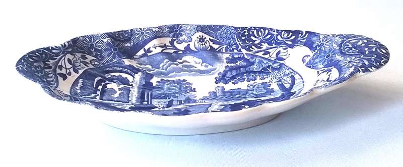 Copeland Spode's   'Italian'    Shell  Shaped   Bowl
