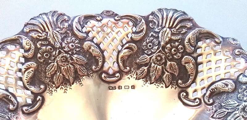 Birmingham 1903  -  Pierced Relief Footed Bowl