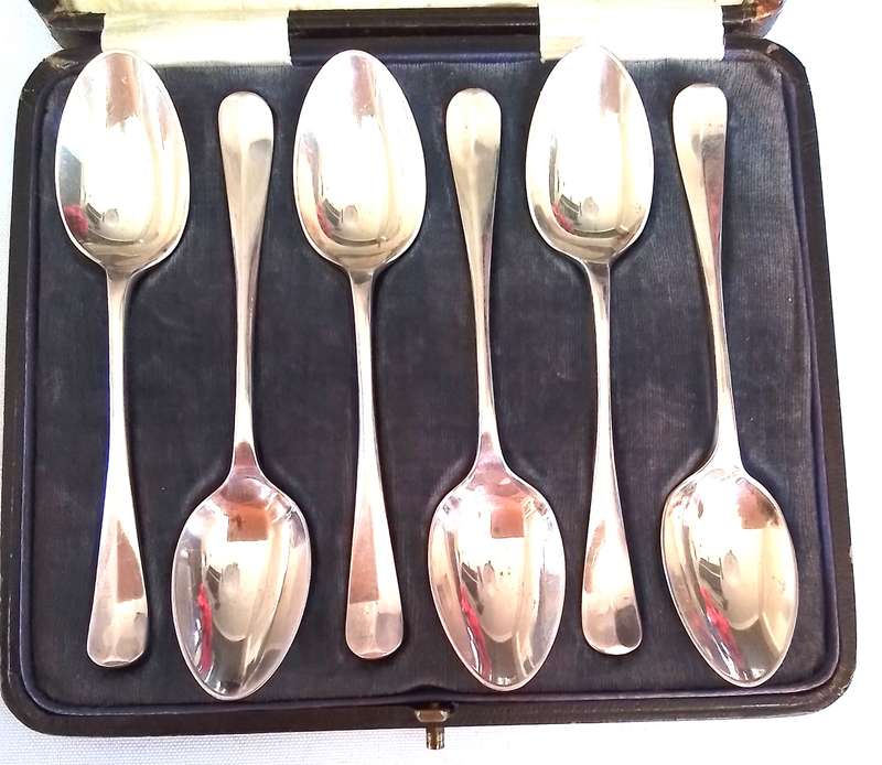 Chester  1926  -  CASED SET 6  -  Coffee /  Tea  spoons