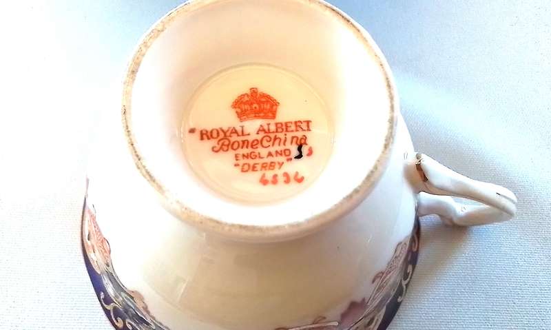 Royal Albert  -  DERBY  -  Trio