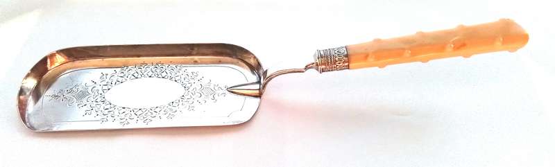 London   1904    Crumb   Scoop