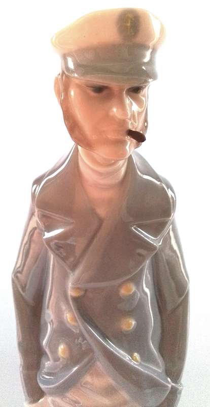 Lladro  -   Sea  Captain  Sailor  Figure