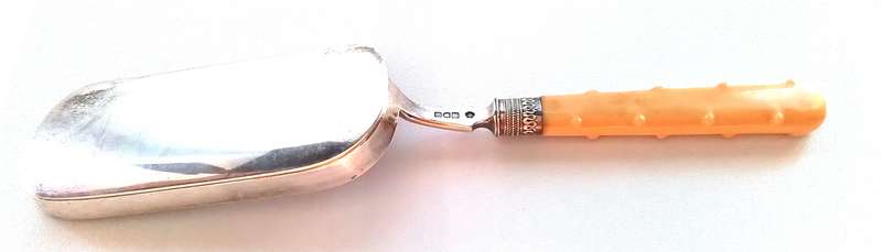 London   1904    Crumb   Scoop