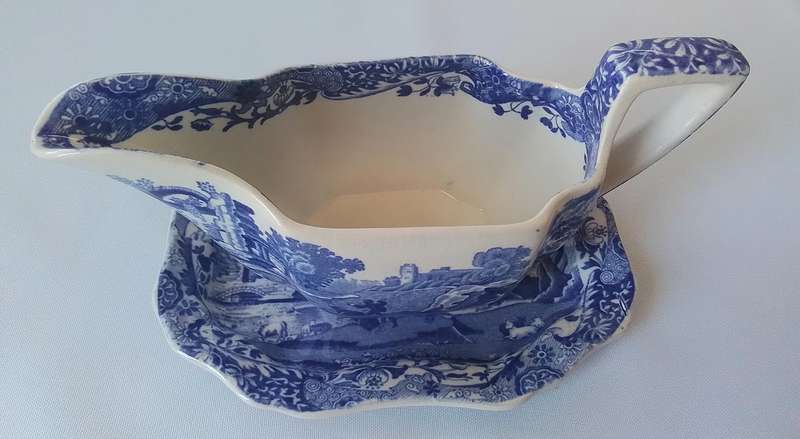 Copeland Spodes   'Italian'    Gravy Boat on Tray