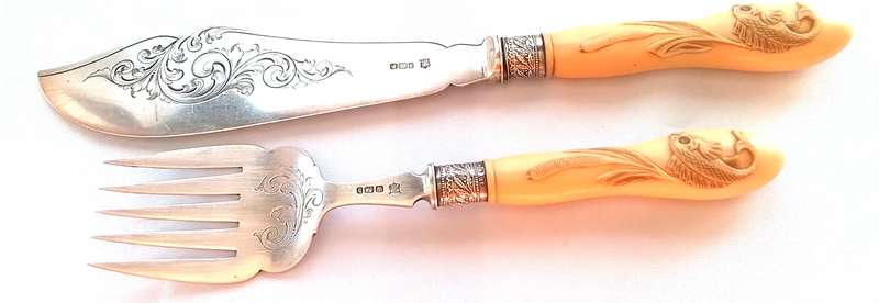 Sheffield  1894  -  Bone Handle  Fish  Servers