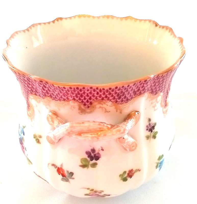 DRESDEN  -  Floral  Cache  -  Vase with Handles