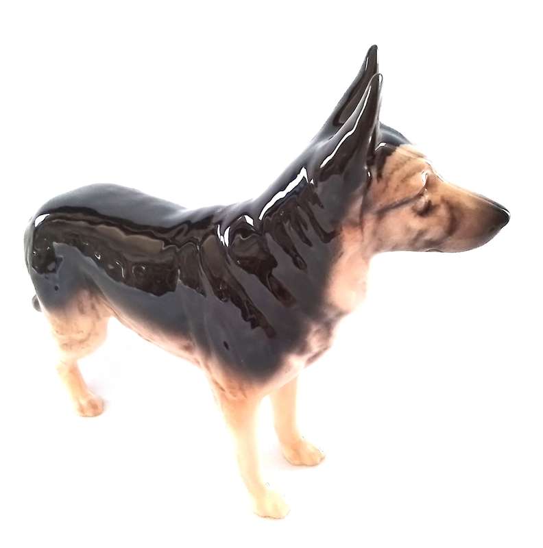 Beswick  -  ALSATION  -  Dog  Figure