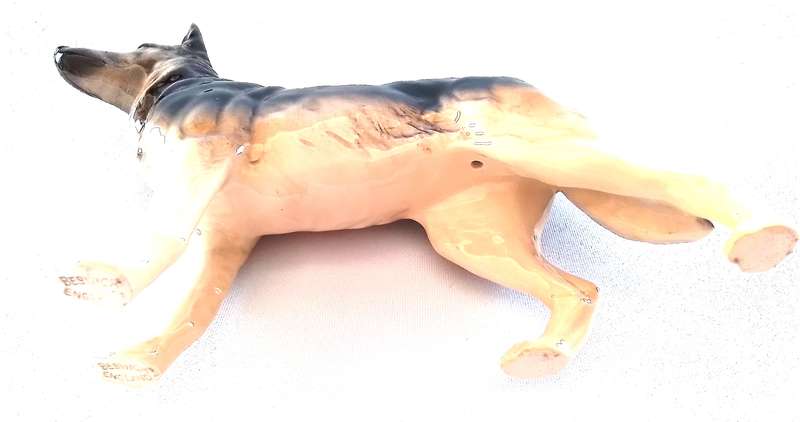 Beswick  -  ALSATION  -  Dog  Figure