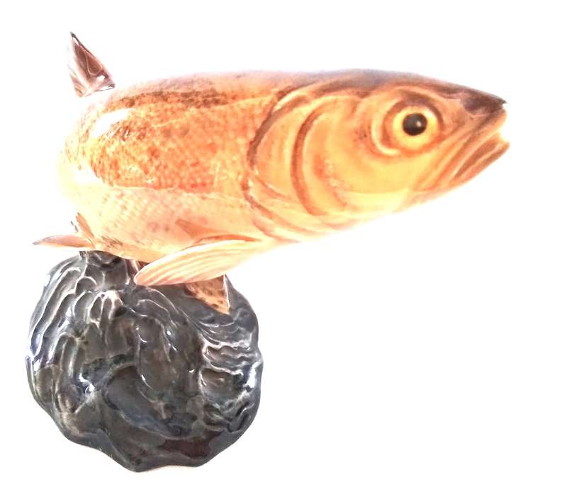 BESWICK  -   TROUT  1032  -  FIGURE  on  BASE   -   REDUCED  !!!