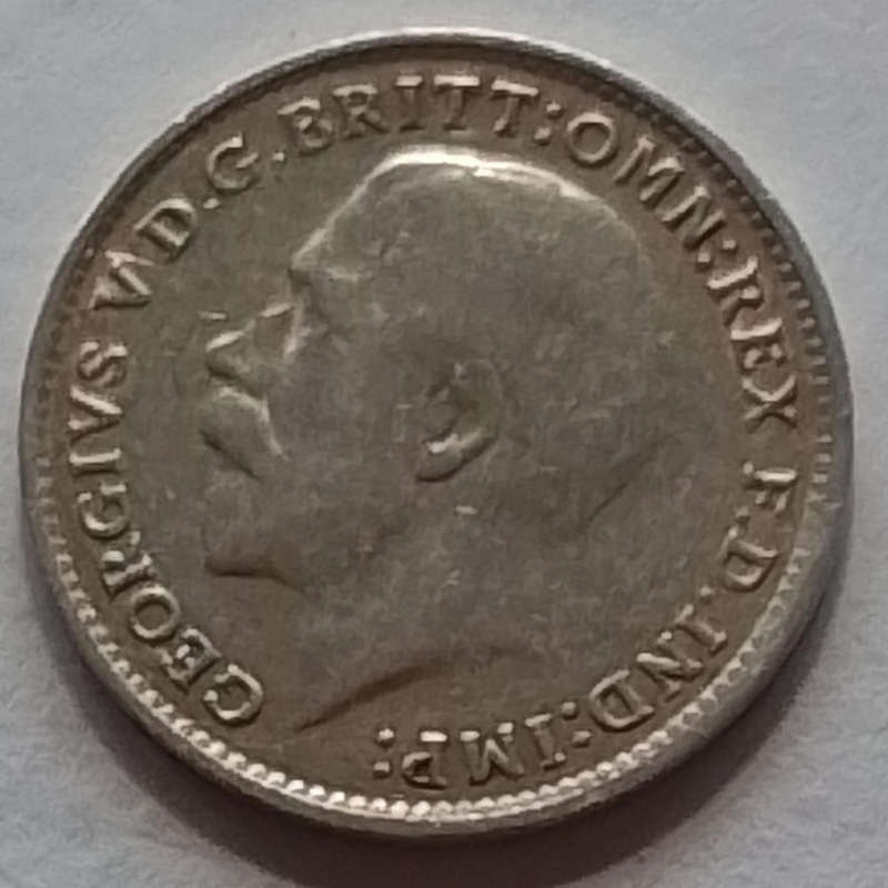 1917  -  British  3  Pence  Coin  [C104]
