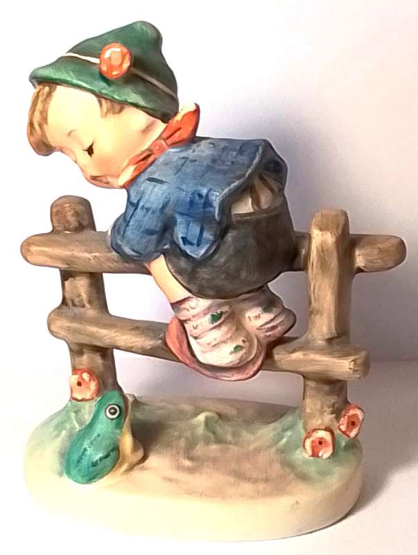 GOEBEL  HUMMEL  FIGURE  -  Retreat to Safety