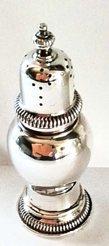 London  1969  -  Silver  Salt  Pot