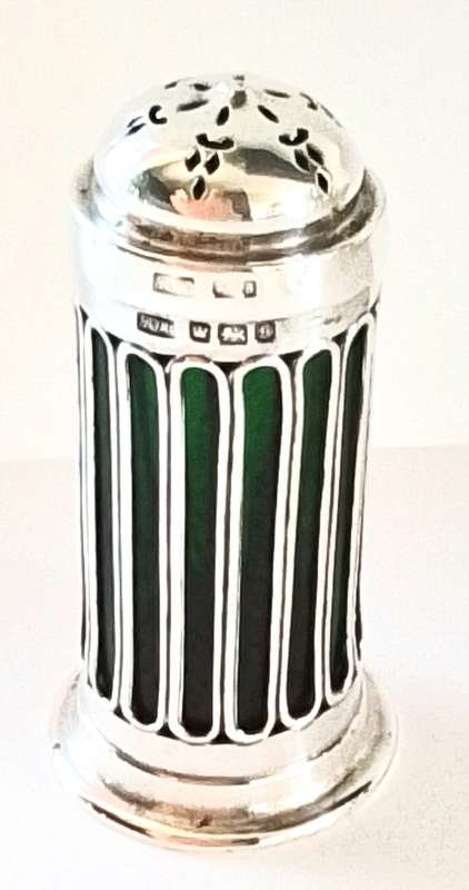 Birmingham  1892  -   Pepper pot with glass liner