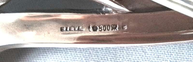 '800'  Silver  -  Art  Nouveau   -  Oval Footed  Relief  Dish with Plated Liner