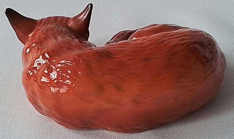 Beswick   vintage porcelain Fox Figure