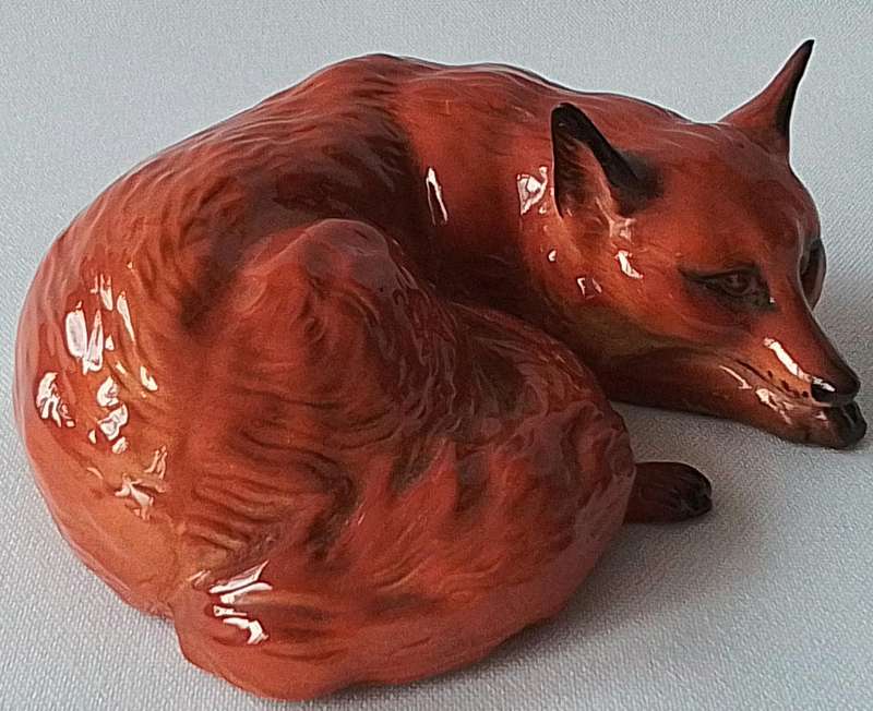 Beswick   vintage porcelain Fox Figure