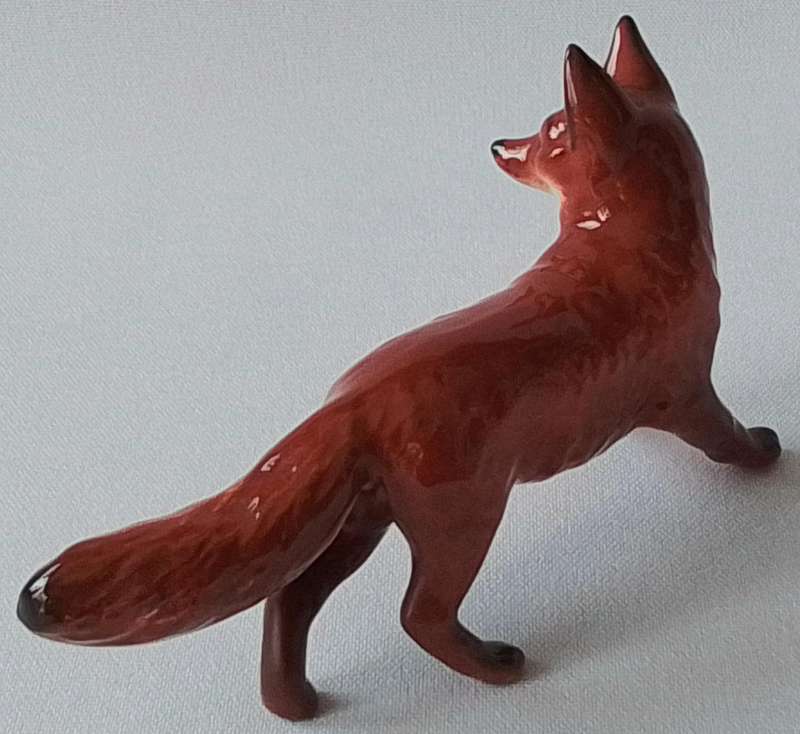 Beswick - Vintage porcelain  Fox Figure