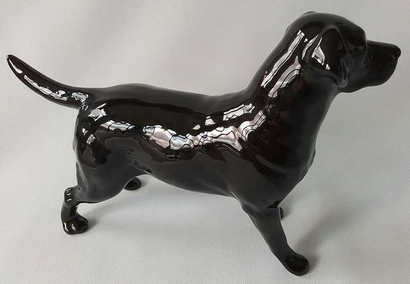 Beswick  -  Vintage porcelain  -  Labrador  Dog  Figure
