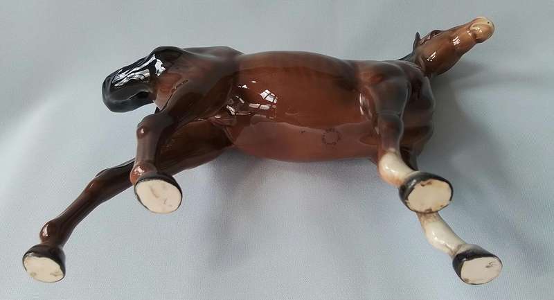 Beswick  -  Vintage  Porcelain  -  Horse  Figure