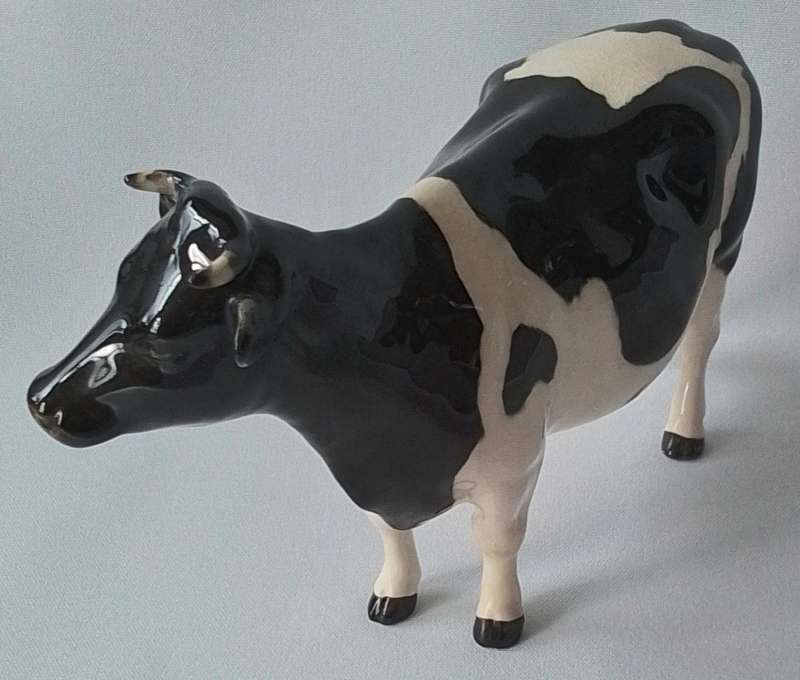 Beswick  -  Vintage porcelain  -  Cow