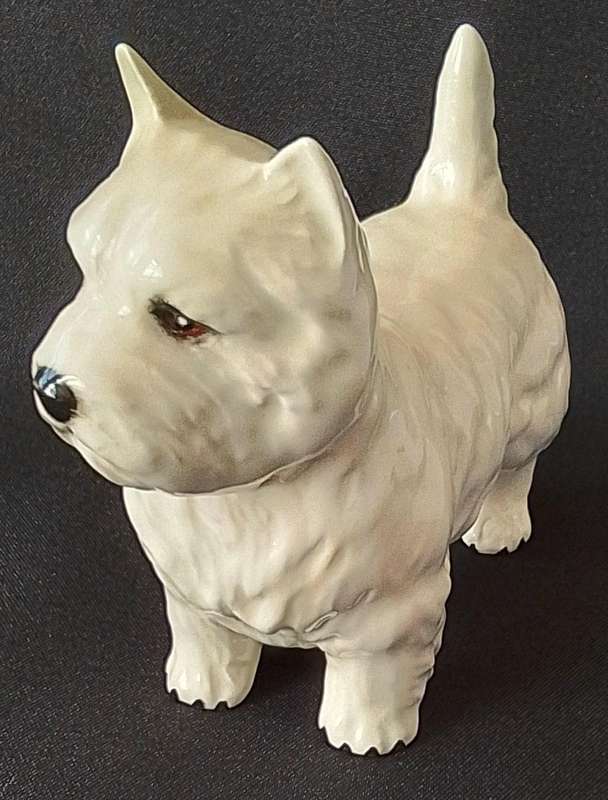 Beswick  -  Vintage porcelain  -  Westie Dog Figure