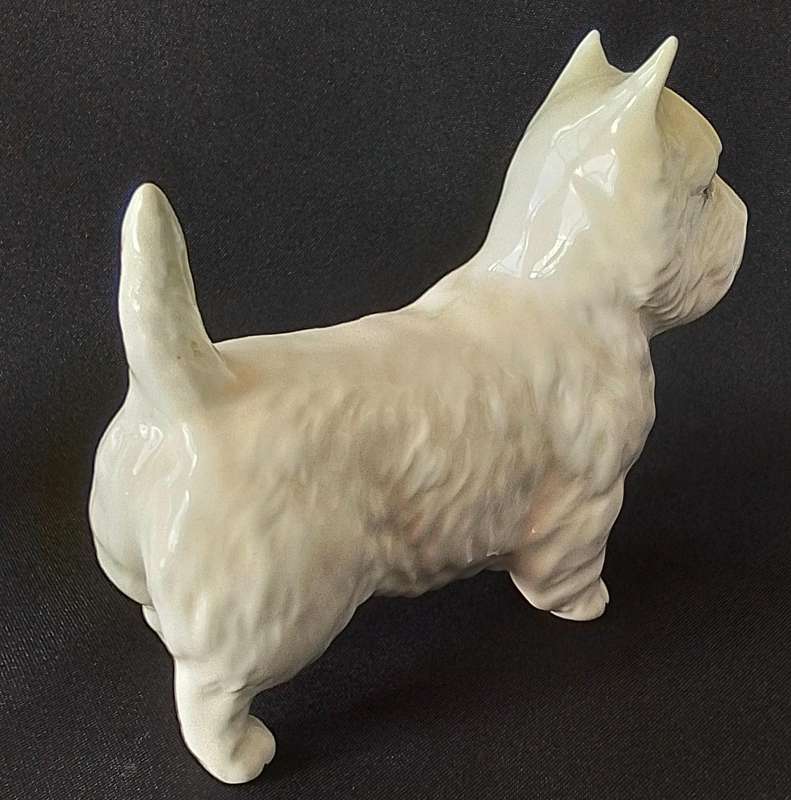 Beswick  -  Vintage porcelain  -  Westie Dog Figure